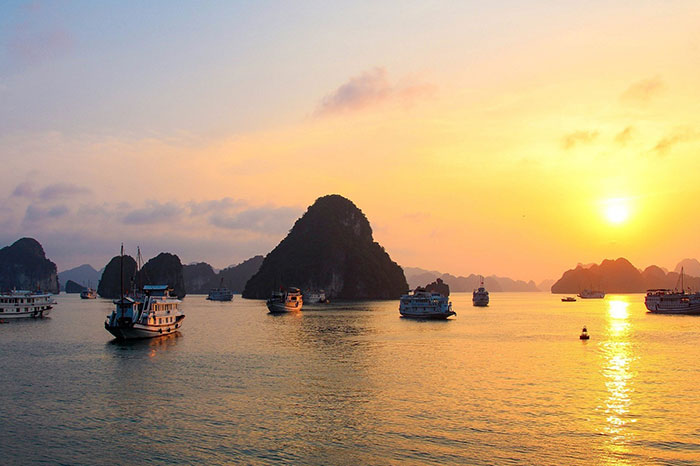 Sunrise on Halong Bay: A Magical Morning with Halong Hera Cruises